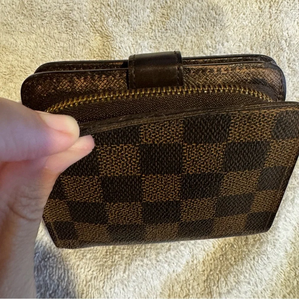 Louis Vuitton Damier Ebene Compact Wallet